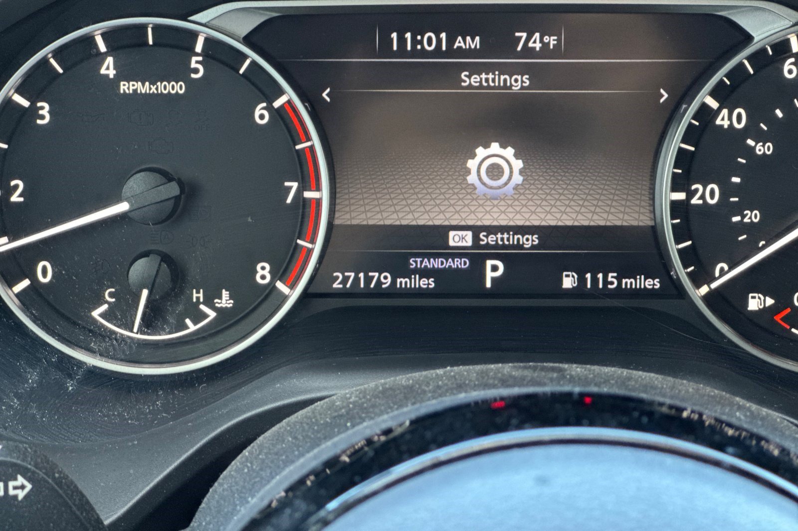 Used 2023 Nissan Rogue SV FWD image 19