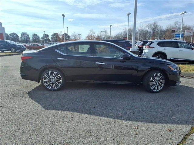 New 2025 Nissan Altima 2.5 SL video 2