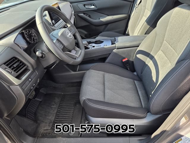 Used 2026 Nissan Rogue SV w/ Cold Weather Package FWD image 10