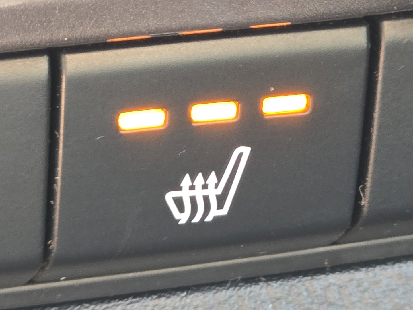 Used 2024 MAZDA CX-50 AWD 2.5 S w/ Premium Package image 8