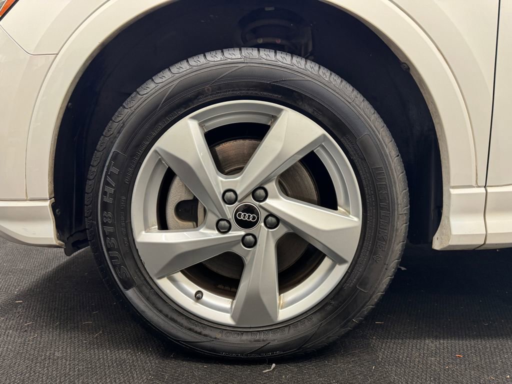 Used 2021 Audi Q3 2.0T Premium image 12
