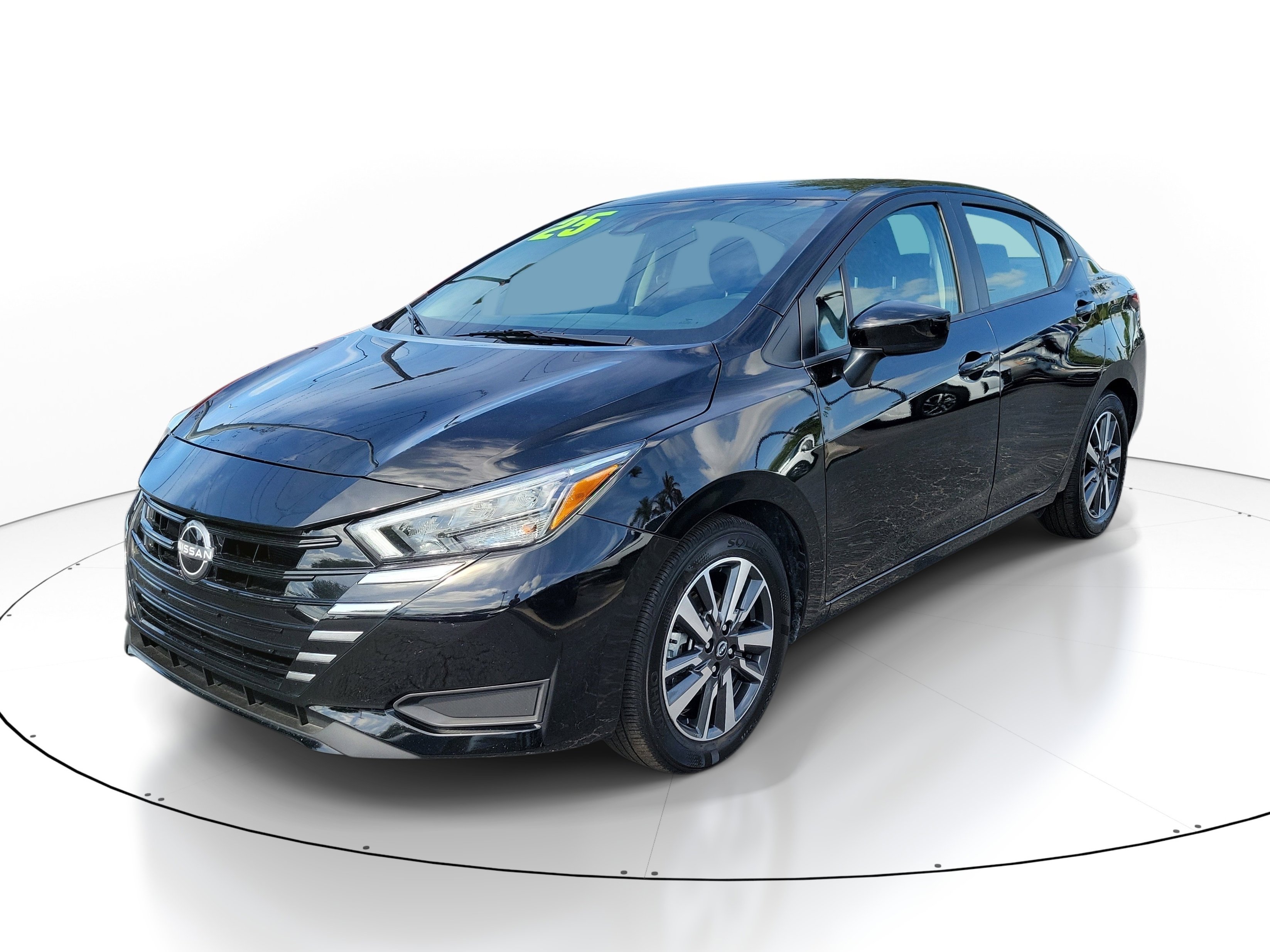 Certified 2025 Nissan Versa SV FWD image 3