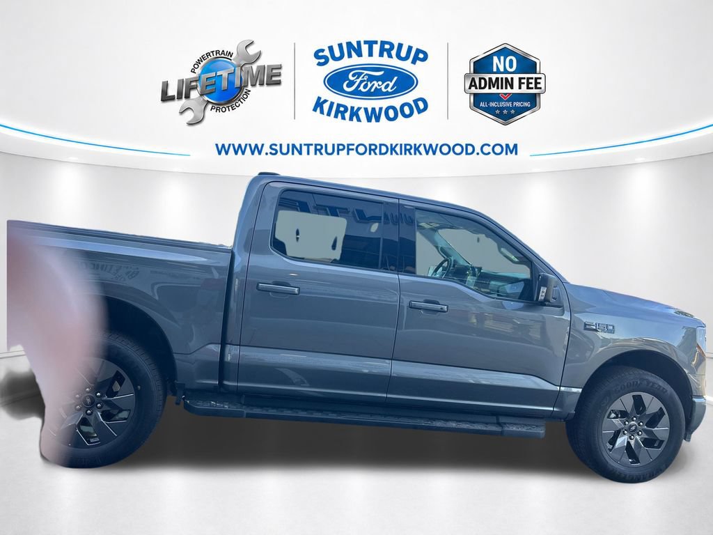 Used 2025 Ford F150 Lightning Flash AWD/4WD image 8