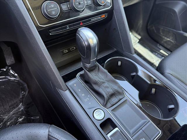 Used 2018 Volkswagen Atlas SEL FWD image 16