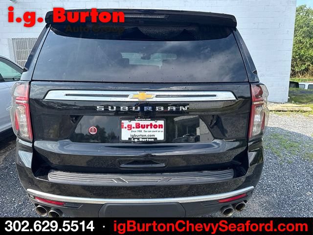 Used 2024 Chevrolet Suburban High Country AWD/4WD image 5