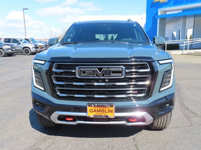 Used 2025 GMC Yukon AT4 w/ AT4 Premium Plus Package image 2