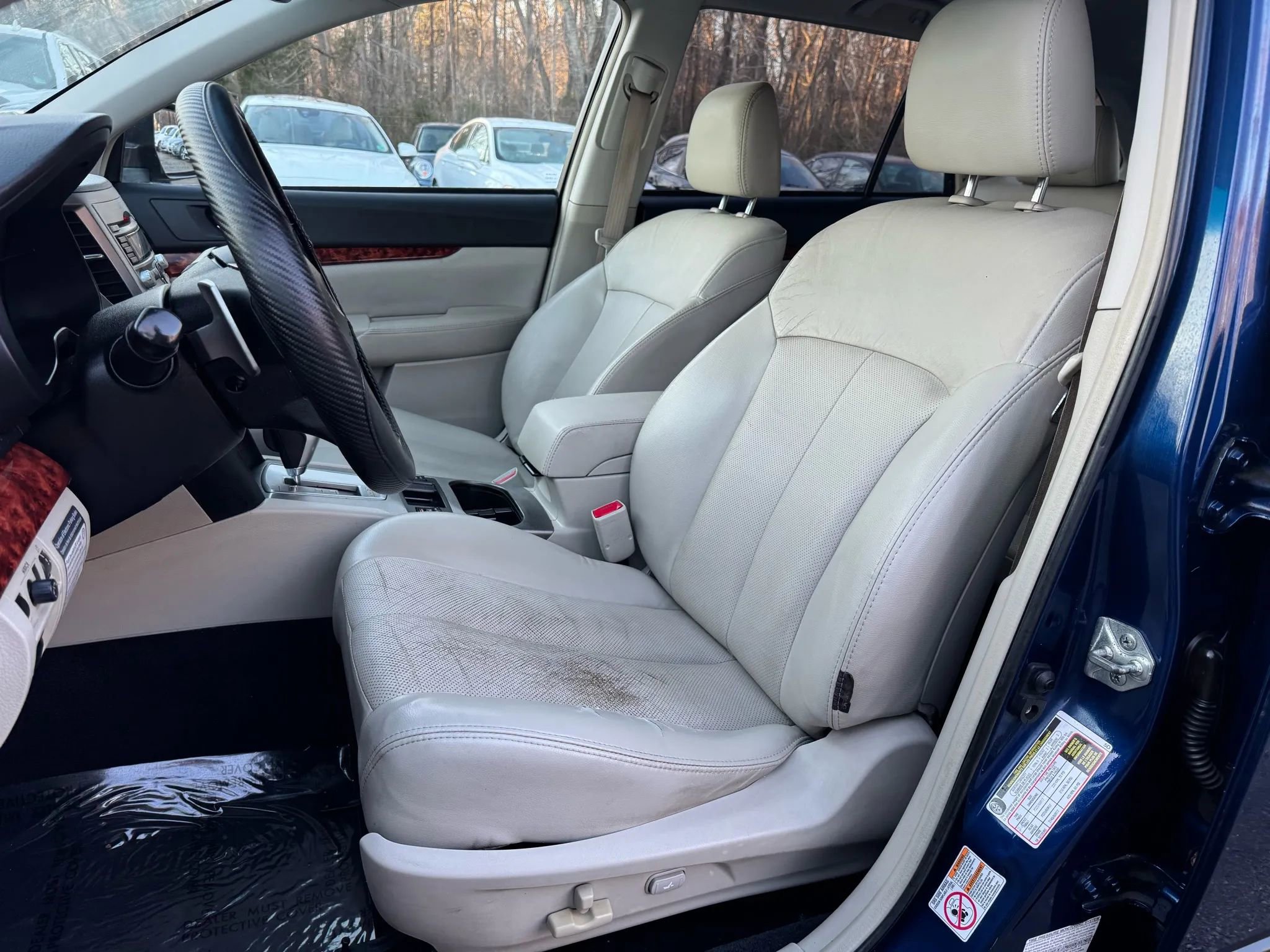 Used 2011 Subaru Outback 2.5i Limited image 13