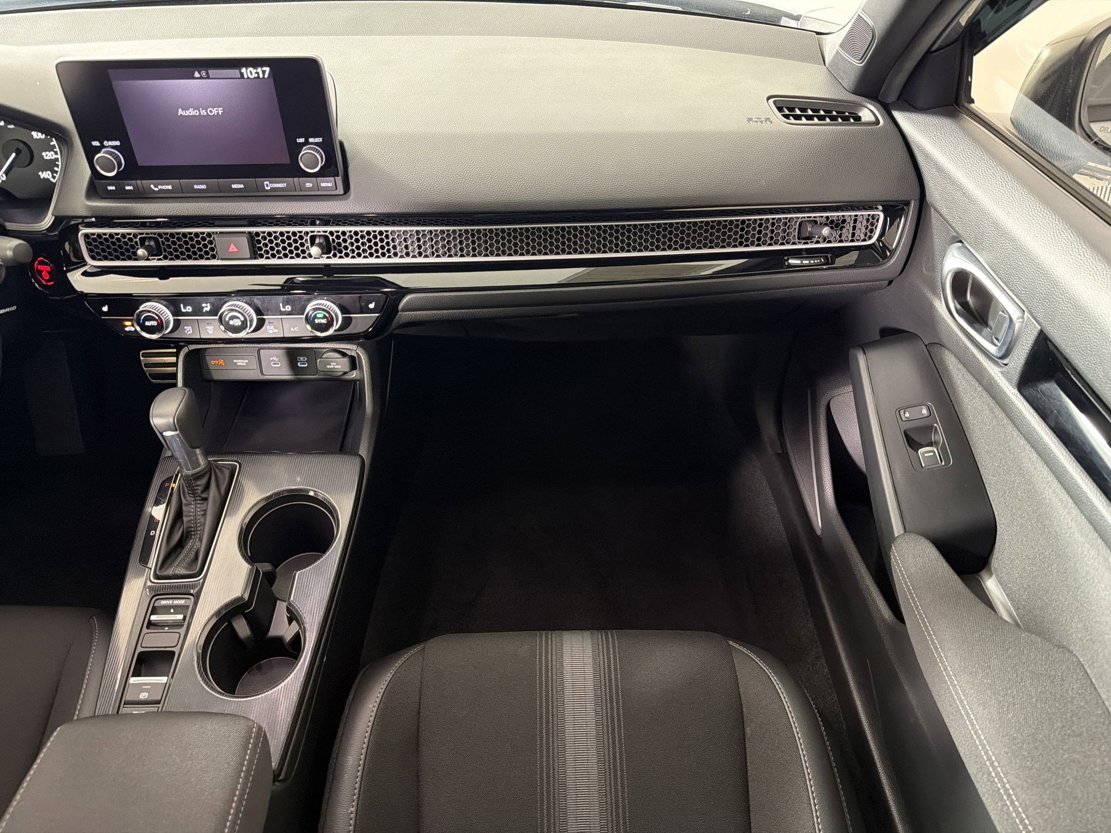 Used 2025 Honda Civic Sport image 28