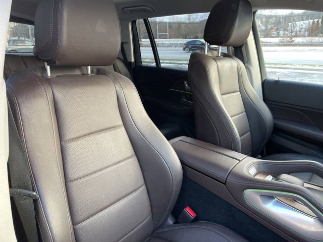 Used 2023 Mercedes-Benz GLS 450 4MATIC image 11