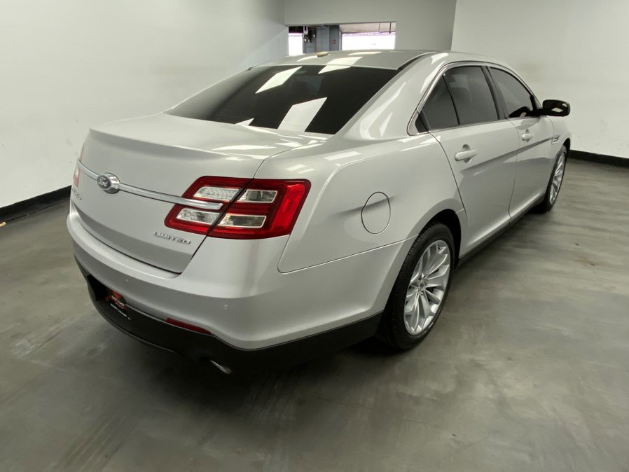 Used 2019 Ford Taurus Limited FWD image 10