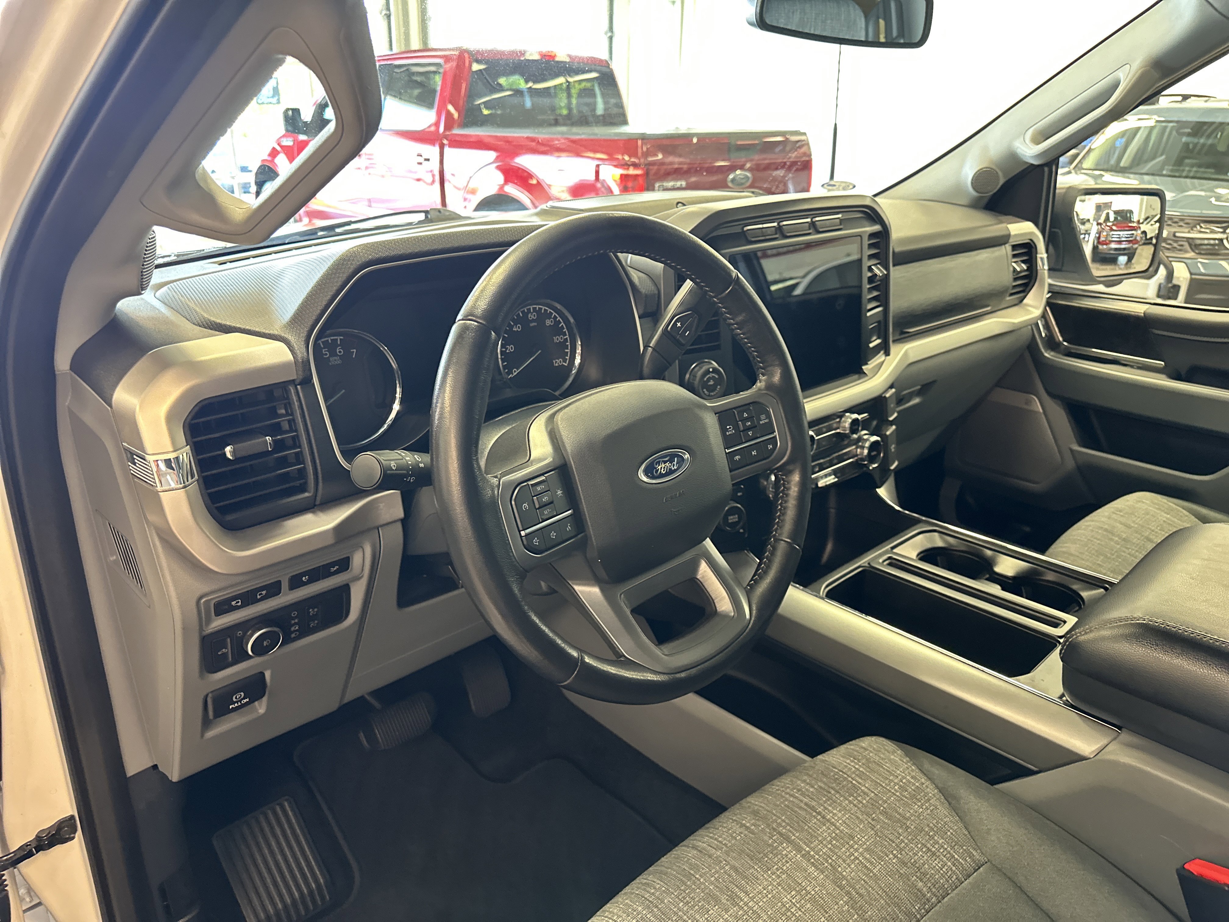 Certified 2022 Ford F150 XLT w/ Equipment Group 302A High image 27