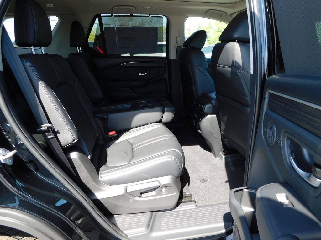 New 2026 Honda Pilot Touring image 22