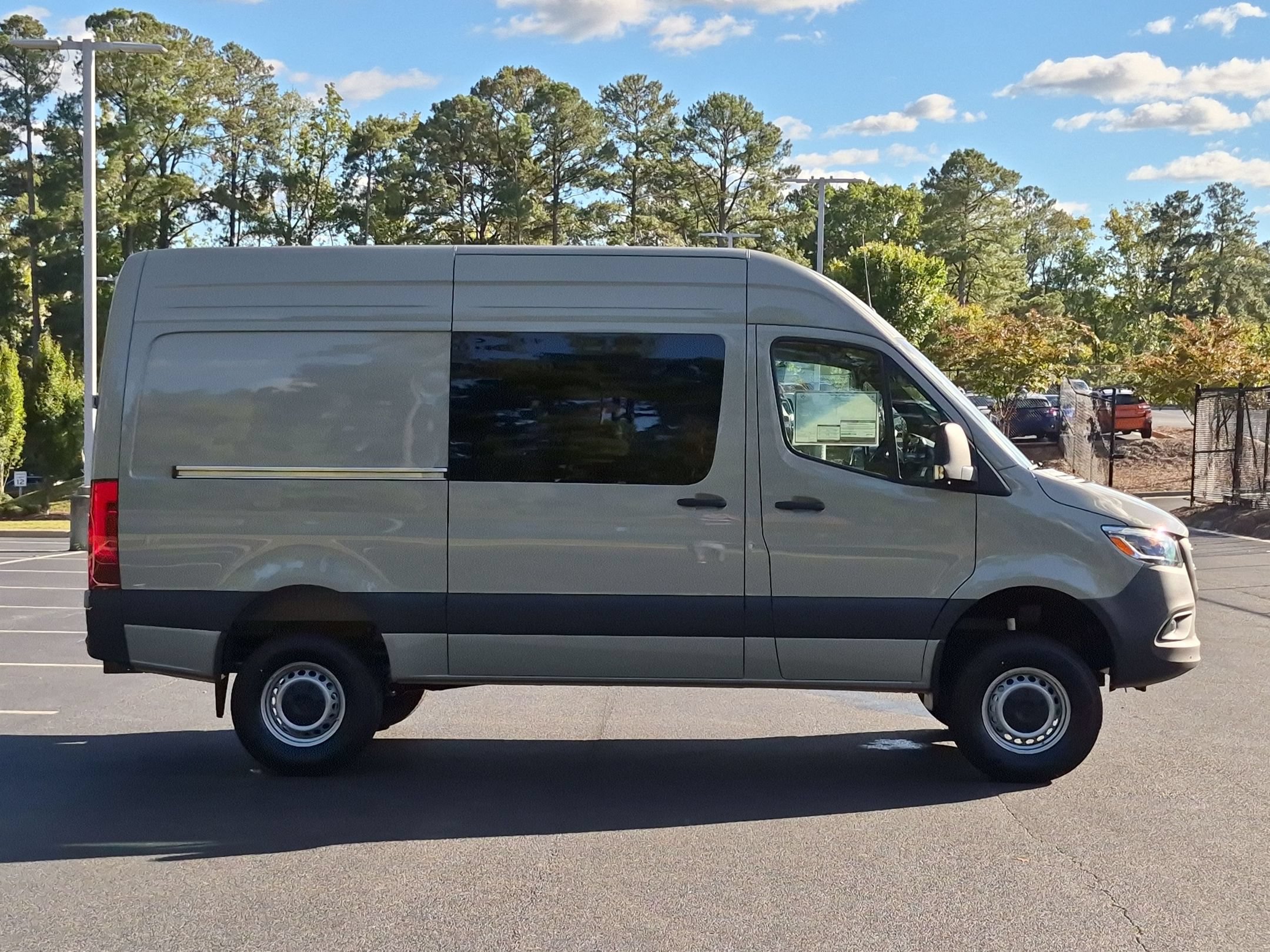 New 2026 Mercedes-Benz Sprinter 2500 image 11