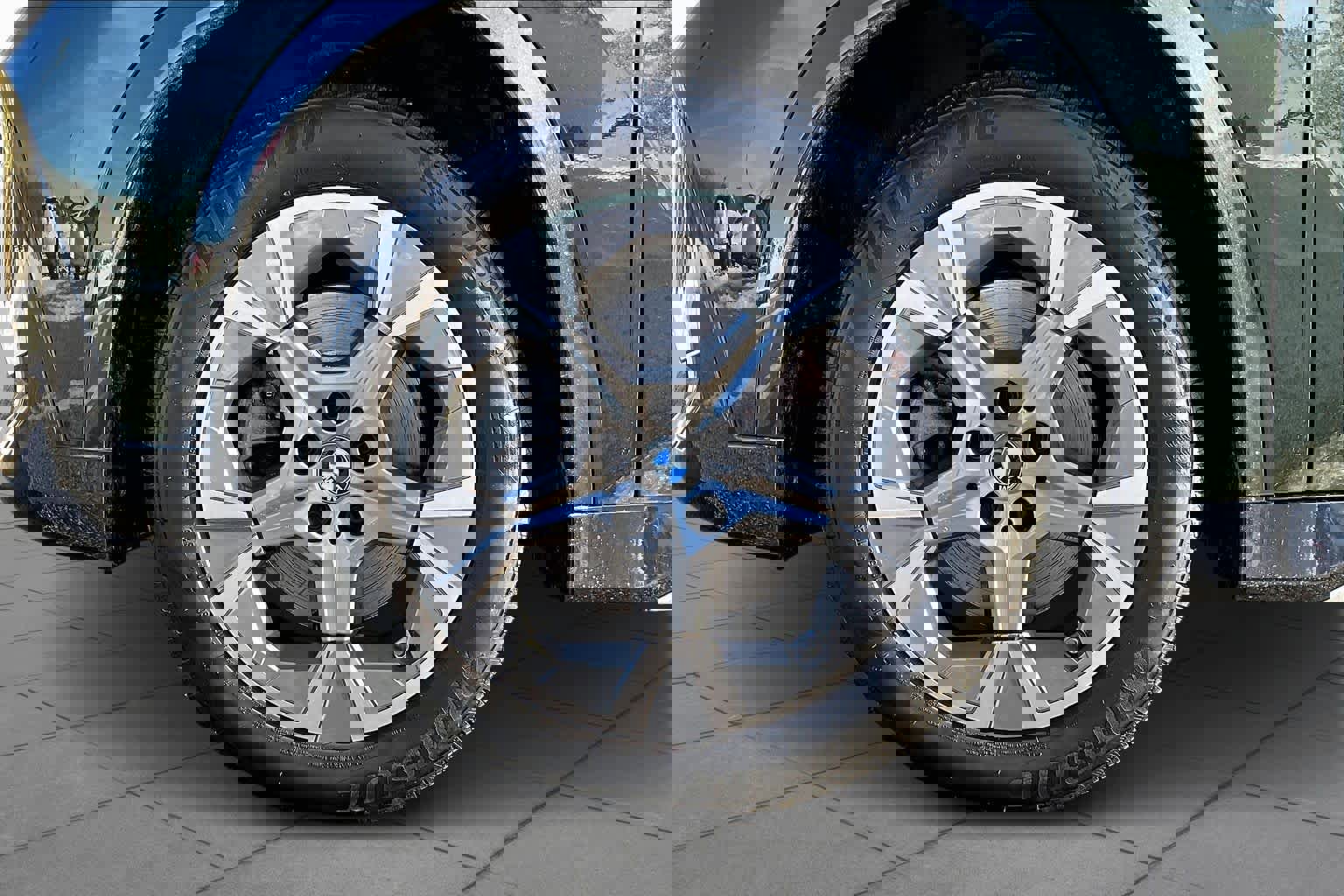 Used 2023 BMW X1 xDrive28i image 10