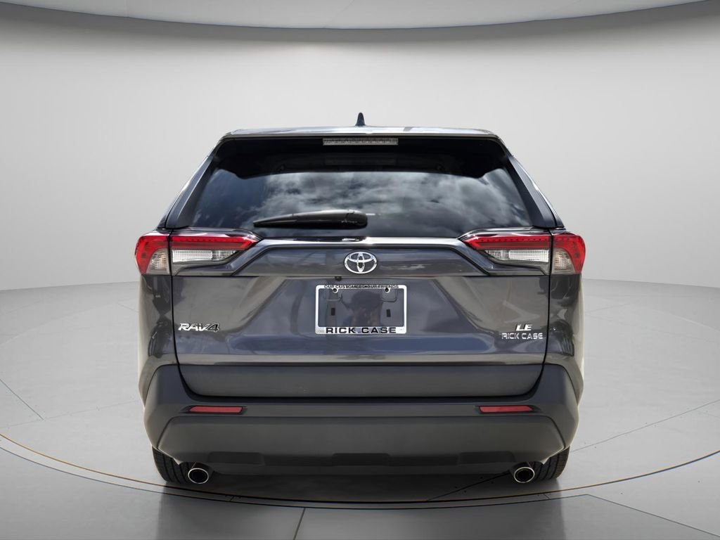 Used 2023 Toyota RAV4 LE image 6