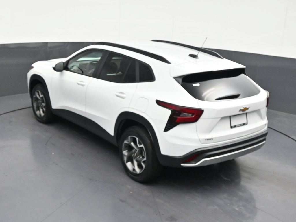 Used 2024 Chevrolet Trax LT FWD image 20