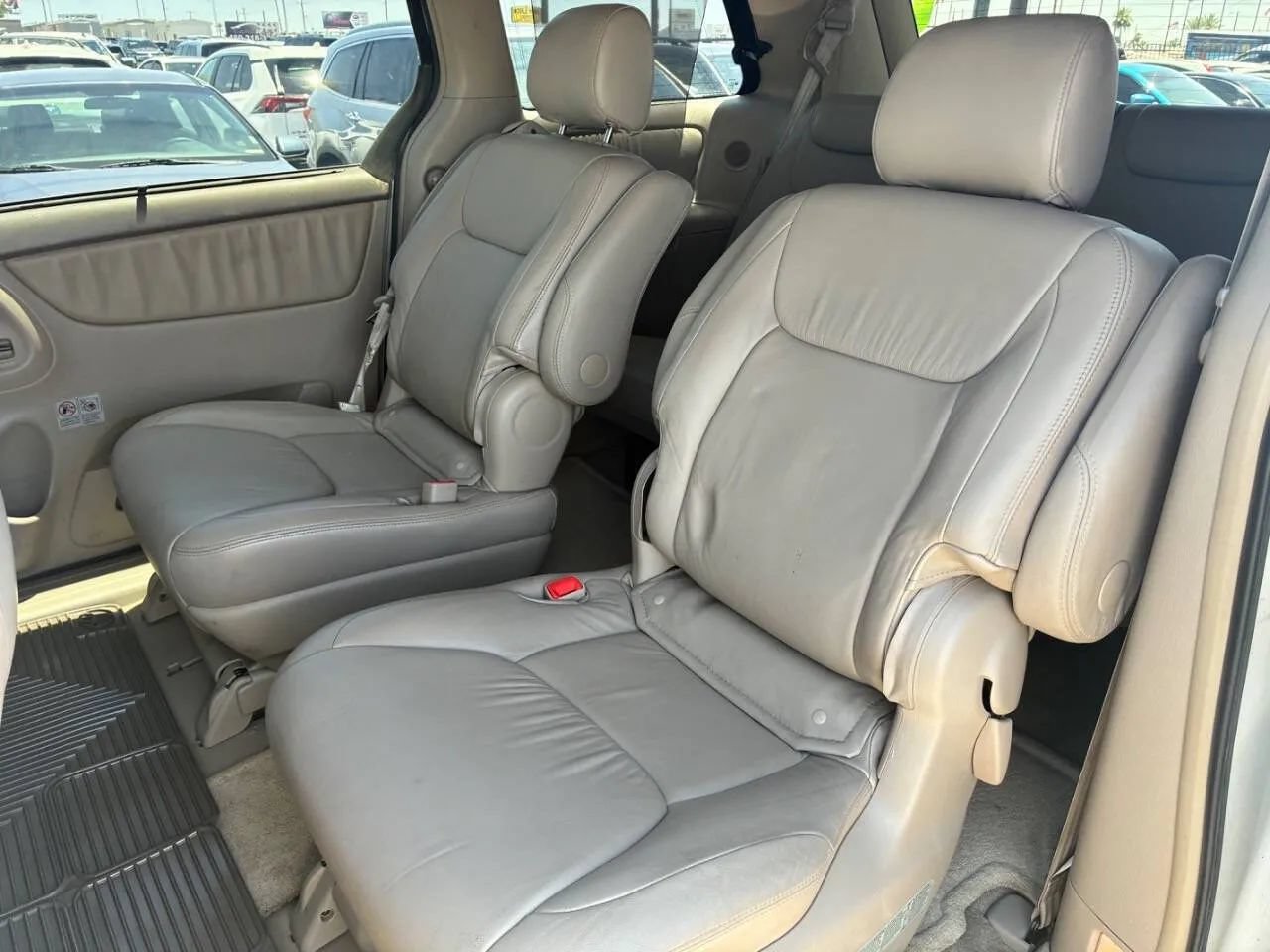 Used 2005 Toyota Sienna XLE Limited AWD/4WD image 21