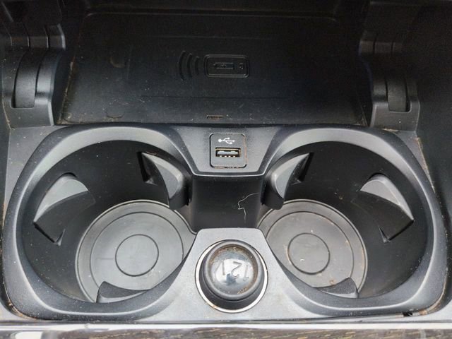 Used 2022 BMW 330e xDrive w/ Premium Package image 29