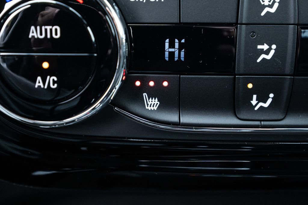 New 2026 Chevrolet Trax ACTIV w/ Sunroof Package image 29