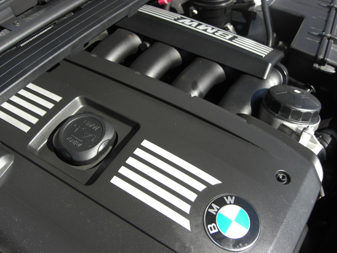 Used 2012 BMW 328i Convertible RWD image 21