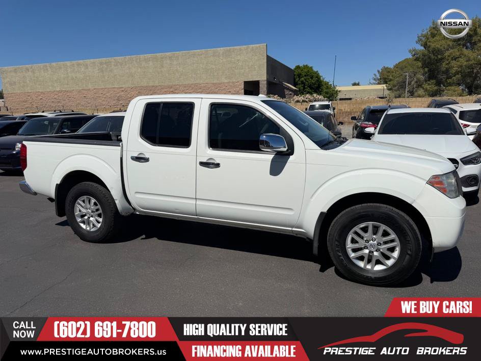 Used 2015 Nissan Frontier SV w/ SV Value Truck Package AWD/4WD image 13