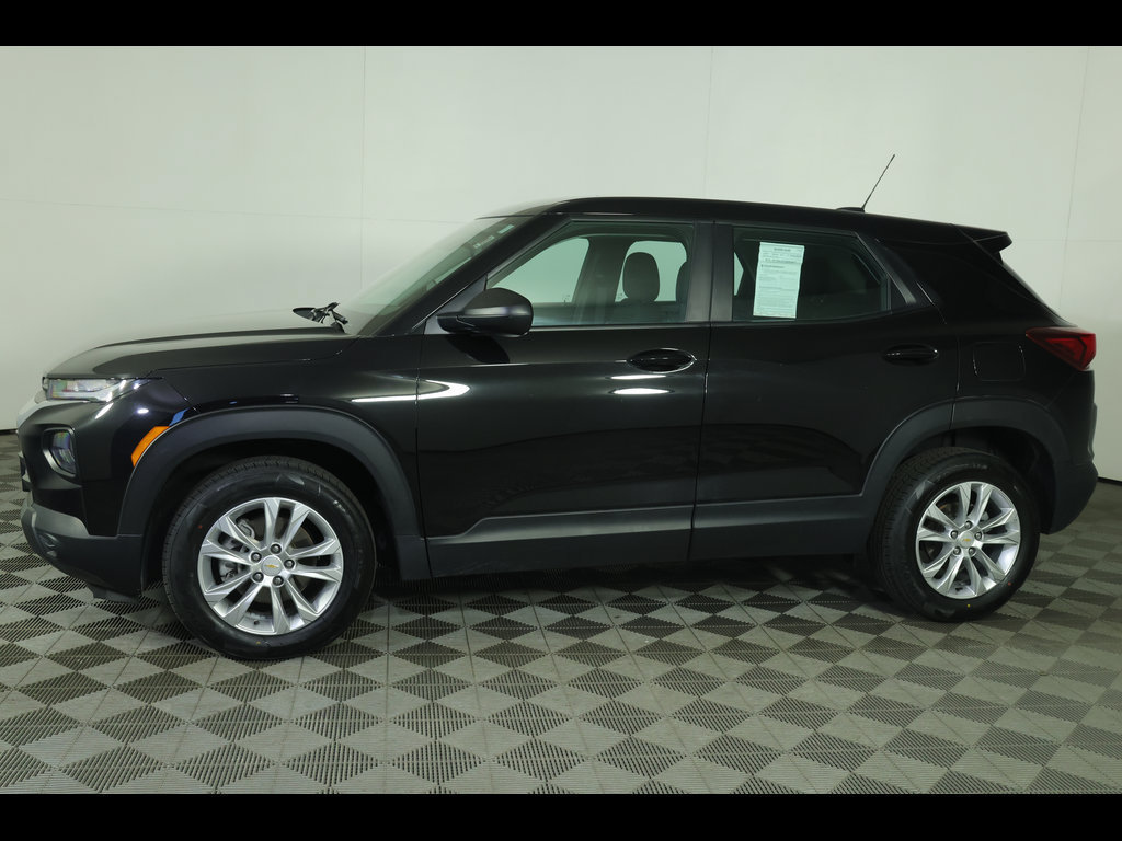 Used 2023 Chevrolet TrailBlazer LS AWD/4WD image 15