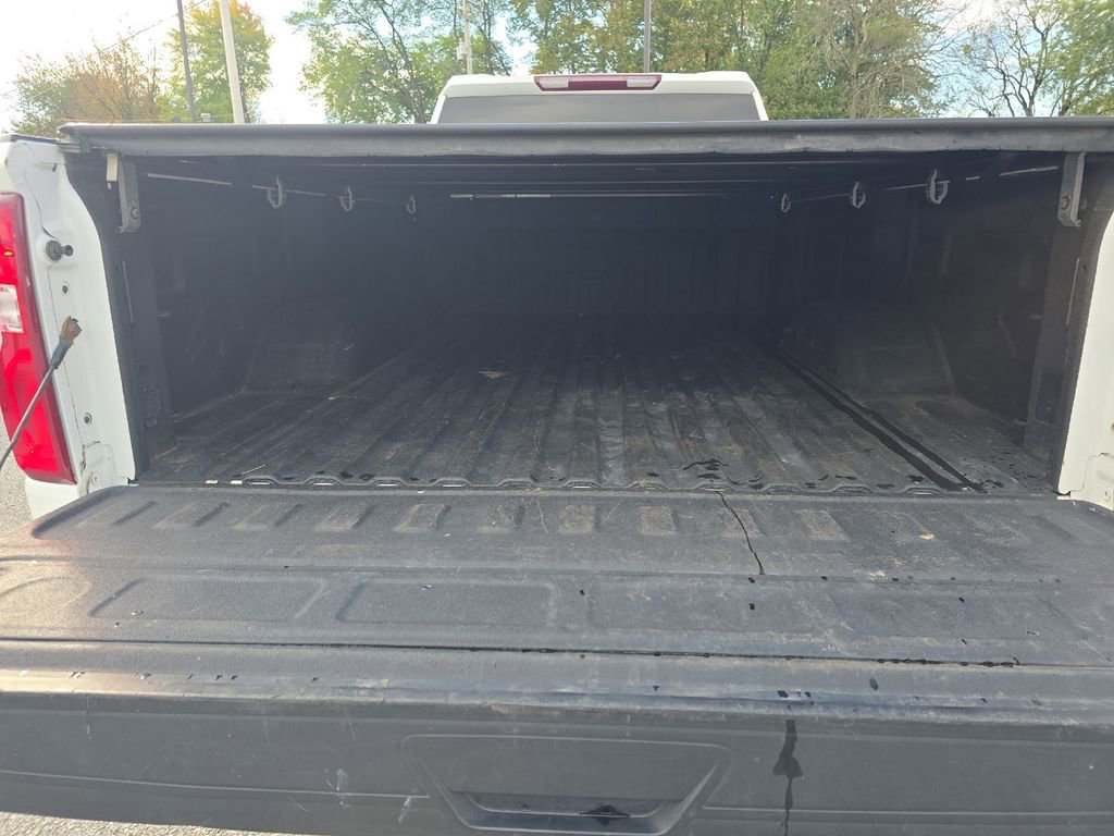 Used 2021 Chevrolet Silverado 2500 Custom w/ Gooseneck/5TH Wheel Package image 15