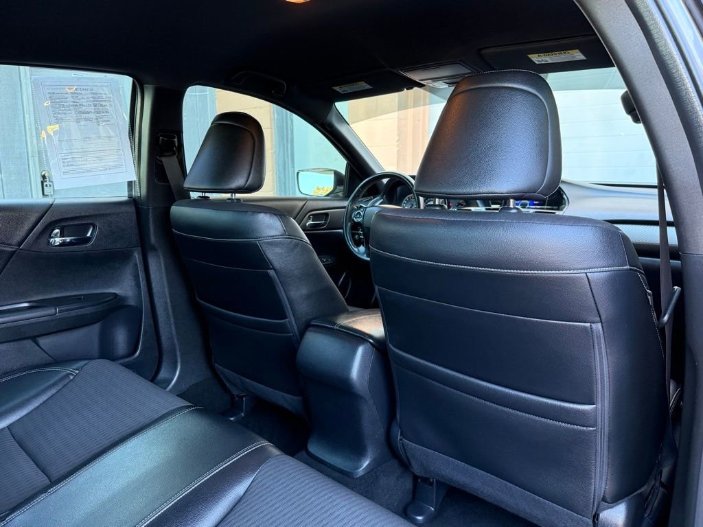 Used 2017 Honda Accord Sport image 21