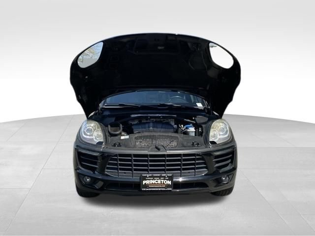 Used 2017 Porsche Macan image 9
