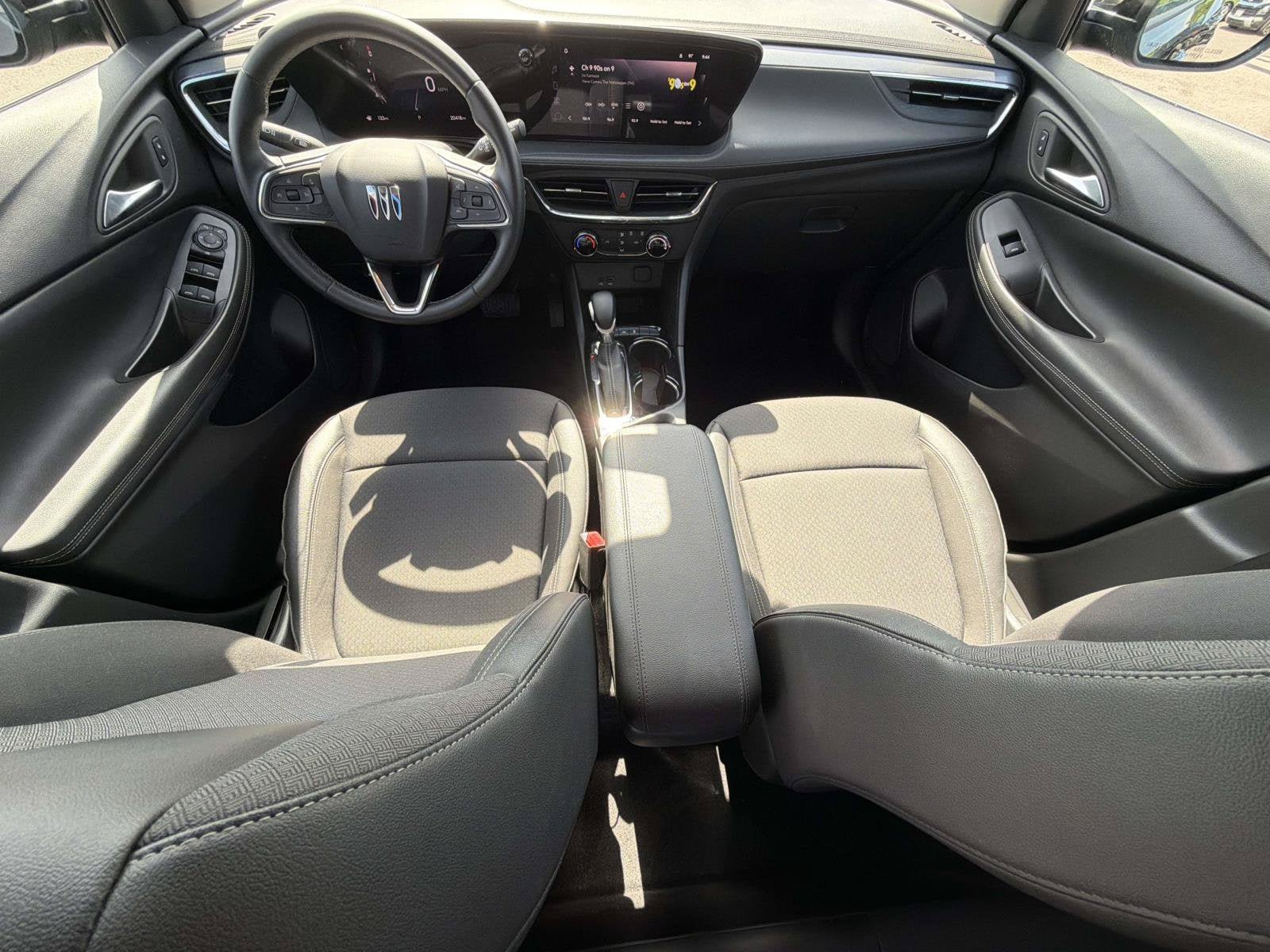 Used 2025 Buick Encore GX Preferred FWD image 20