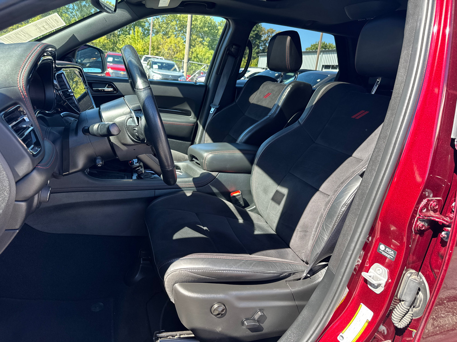 Used 2025 Dodge Durango GT AWD/4WD image 11