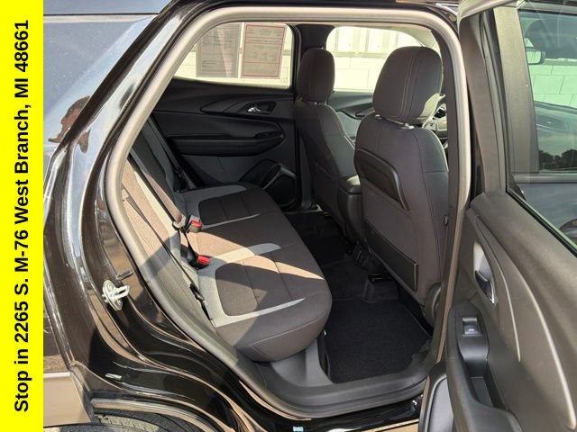 Used 2023 Chevrolet TrailBlazer LT w/ Convenience Package AWD/4WD image 20