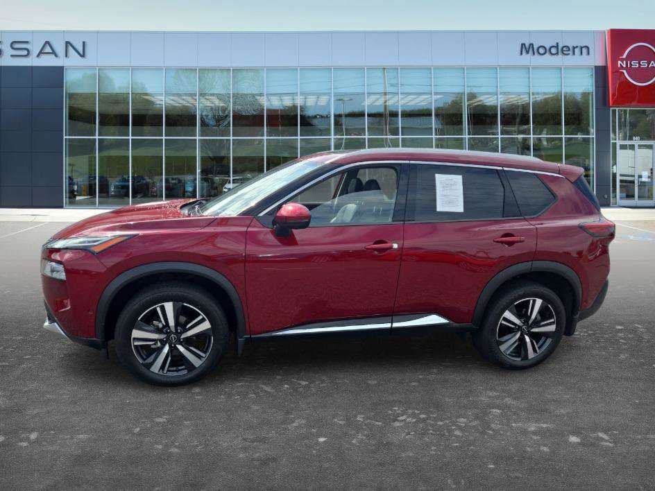 Certified 2023 Nissan Rogue Platinum w/ Platinum Premium Package AWD/4WD image 1
