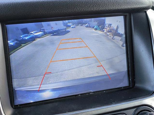 Used 2017 Chevrolet Suburban LT image 12