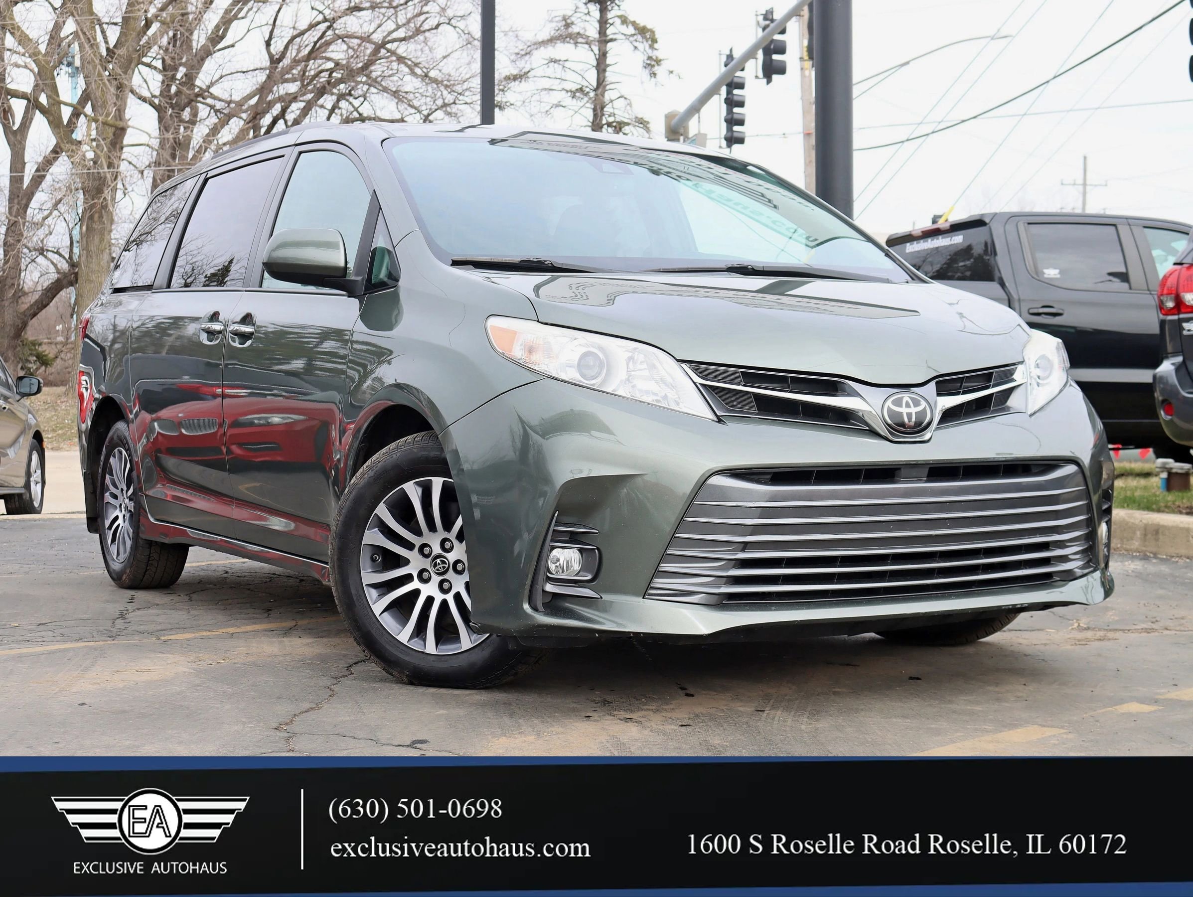 Used 2018 Toyota Sienna XLE w/ XLE Navigation Package