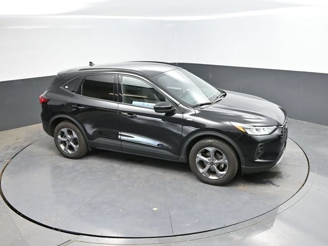 Used 2025 Ford Escape ST-Line Select AWD/4WD image 37