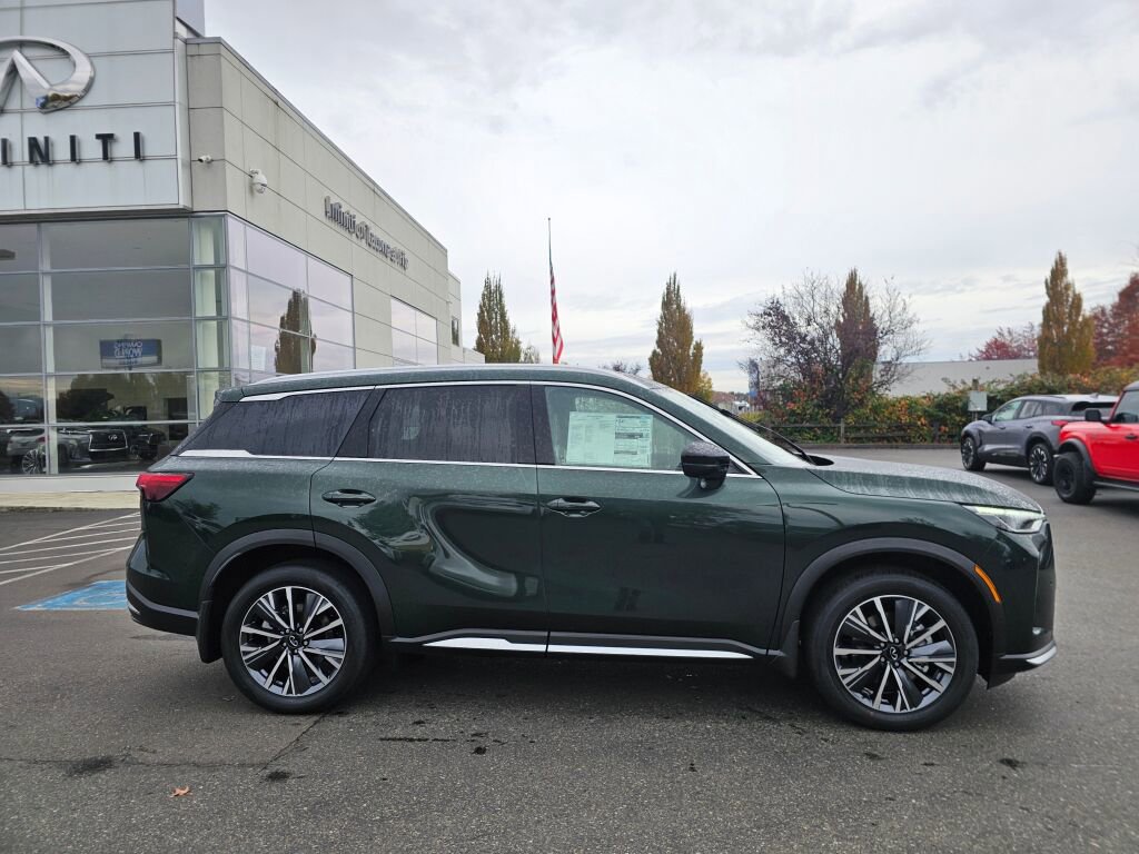 New 2026 INFINITI QX60 Luxe w/ Cargo Package image 8