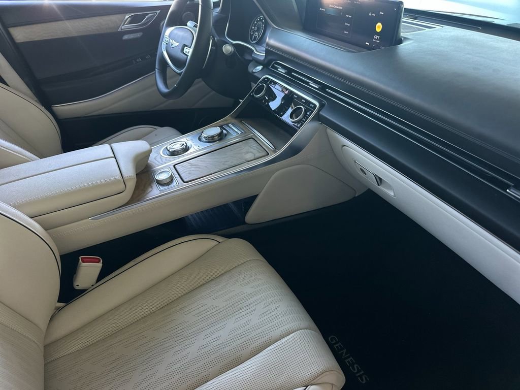 Used 2023 Genesis GV80 2.5T w/ Advanced Package image 16