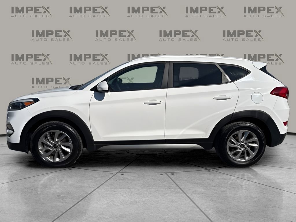 Used 2017 Hyundai Tucson SE FWD image 2
