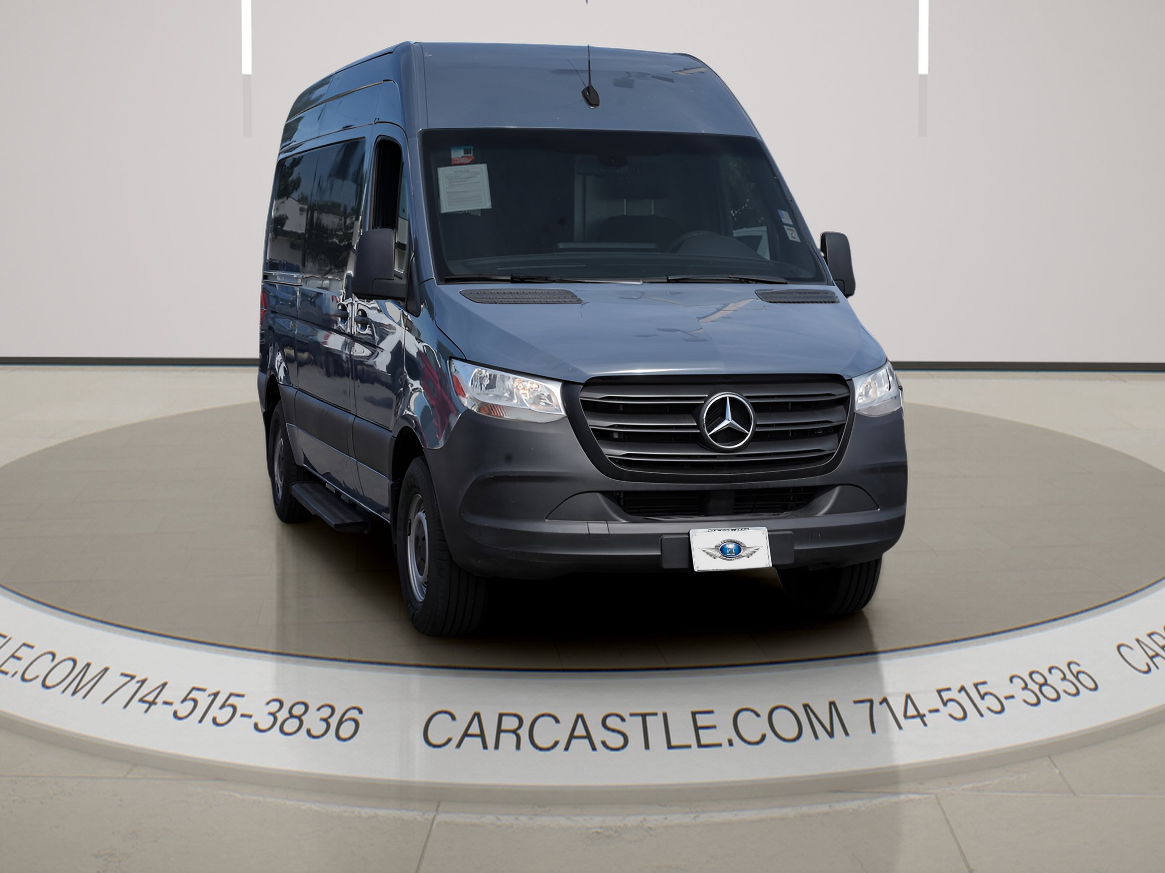 Used 2019 Mercedes-Benz Sprinter 144 image 3