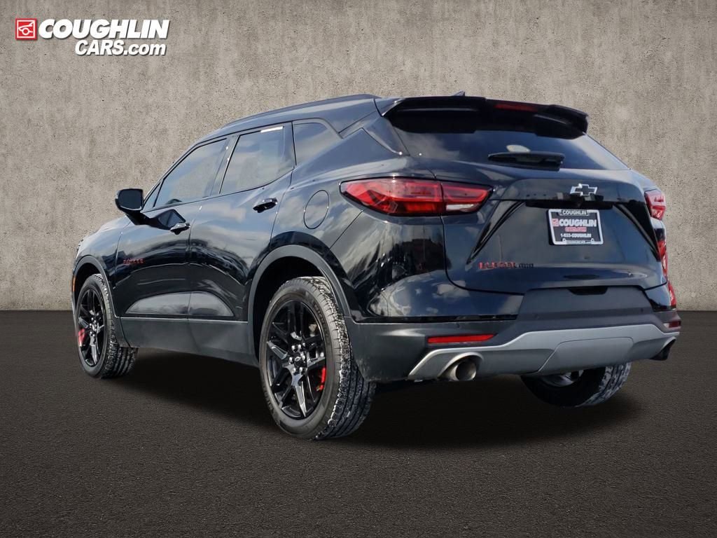 Used 2024 Chevrolet Blazer LT w/ Redline Edition image 3