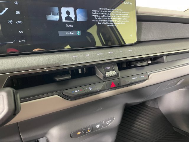 New 2026 Kia EV9 Wind AWD/4WD image 6
