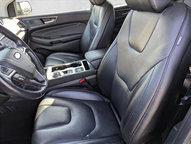 Used 2022 Ford Edge Titanium image 22