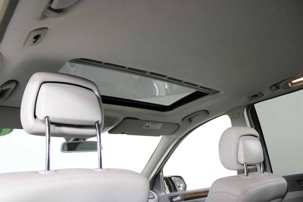 Used 2010 Mercedes-Benz ML 350 ML 350 image 22