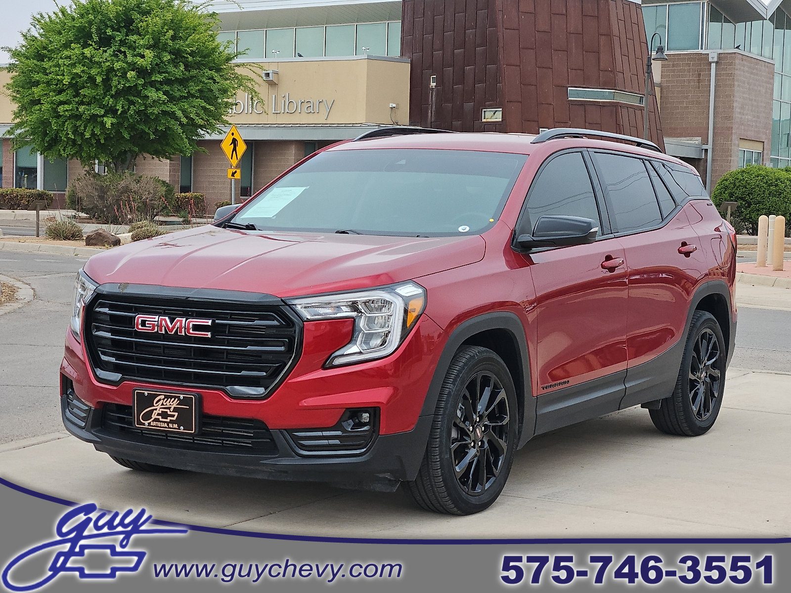 Used 2024 GMC Terrain SLT w/ Elevation Edition image 1