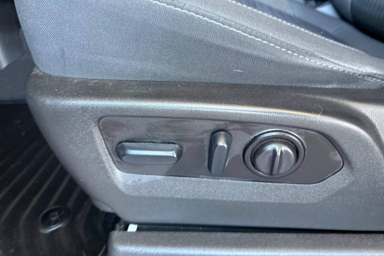 Certified 2022 GMC Sierra 1500 Elevation RWD image 12