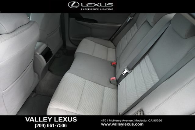 Used 2016 Toyota Camry LE FWD image 16