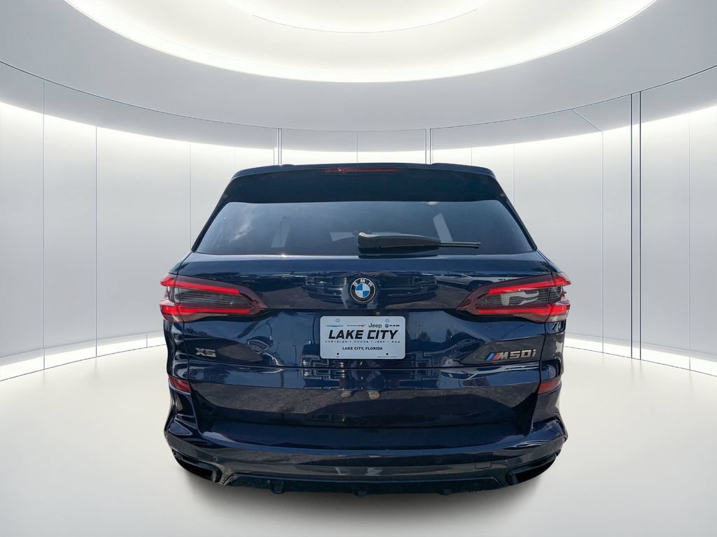 Used 2021 BMW X5 M50i AWD/4WD image 5