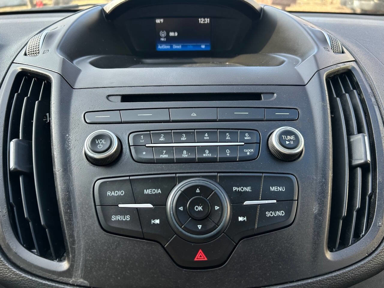 Used 2018 Ford Escape SE image 14