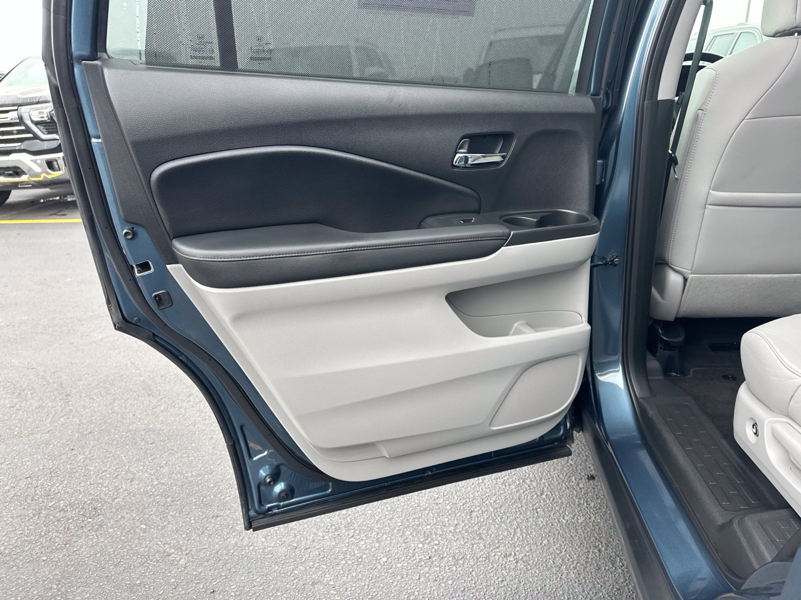 Used 2017 Honda Pilot Elite image 31
